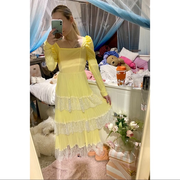 NEW āSouthern Belleā Dress - Picture 2 of 15